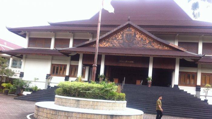 Gedung DPRD Solo