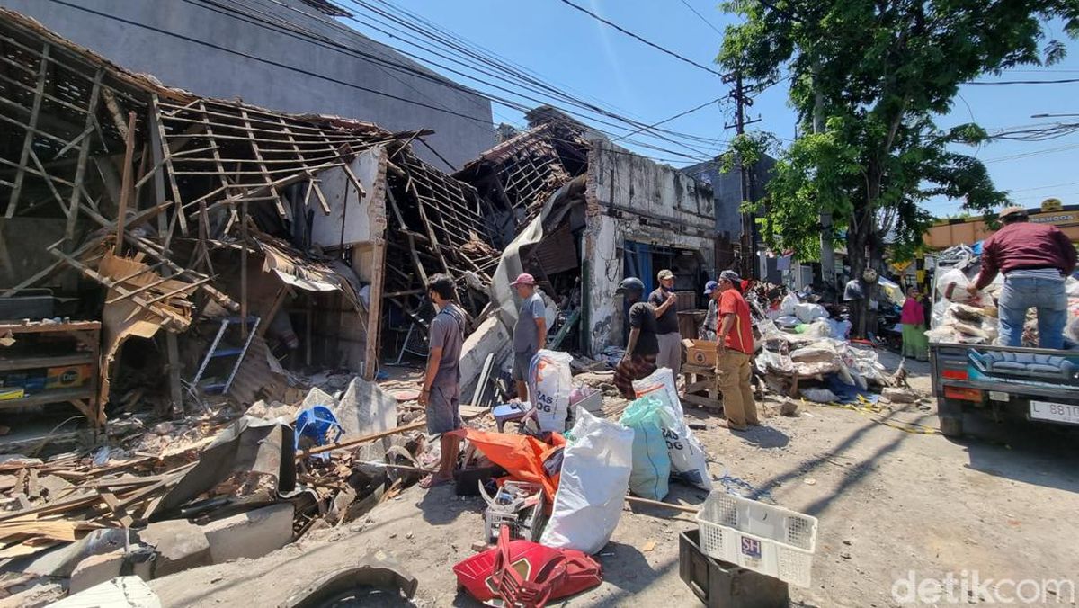 Proyek Renovasi